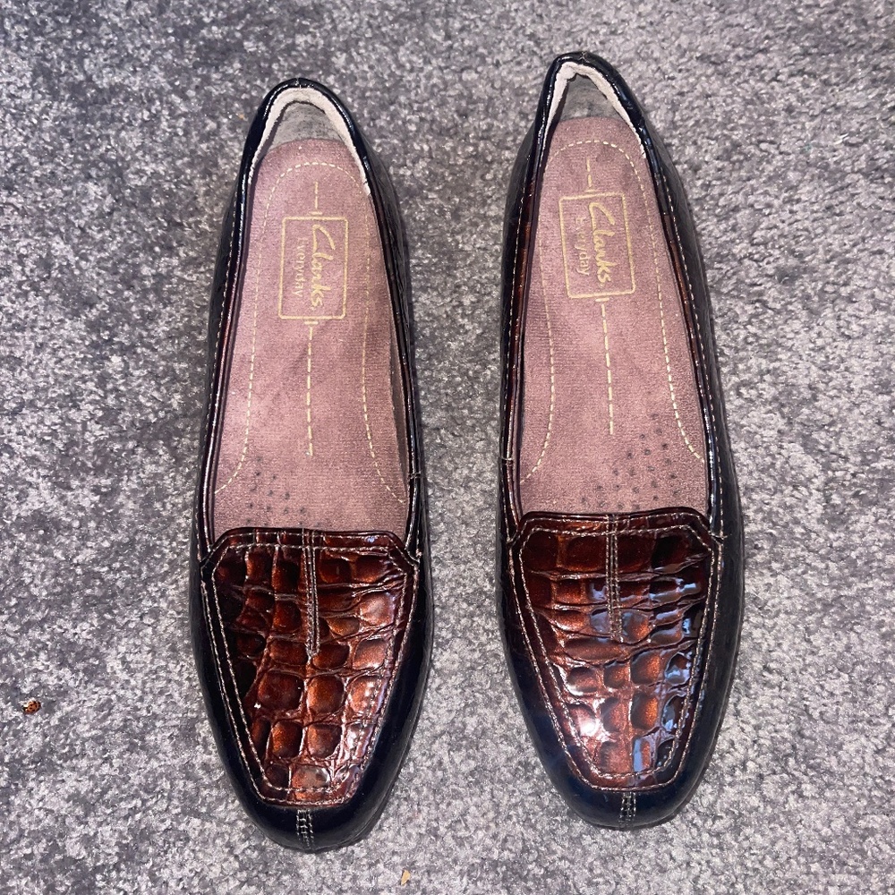 Clarks slip on flat loafers size 6.5m